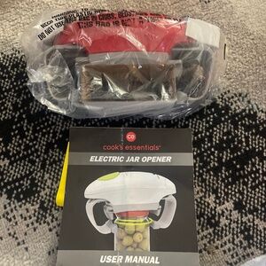 Electric jar opener